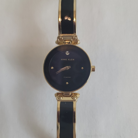 Anne Klein Gold Tone and Black Watch - Picture 1 of 3